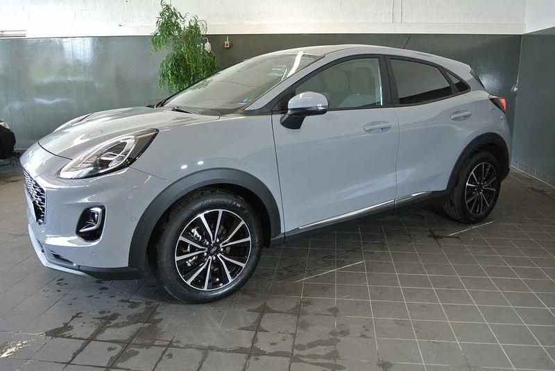 Gebraucht Ford Puma Titanium 155 PS (114 kW) 2023 Grau SUV