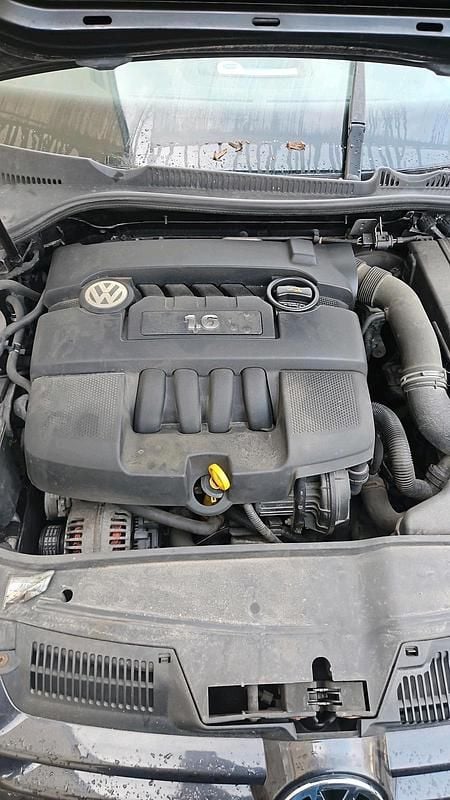 Gebraucht VW Golf V 105 PS (77 kW) 2004 Kleinwagen
