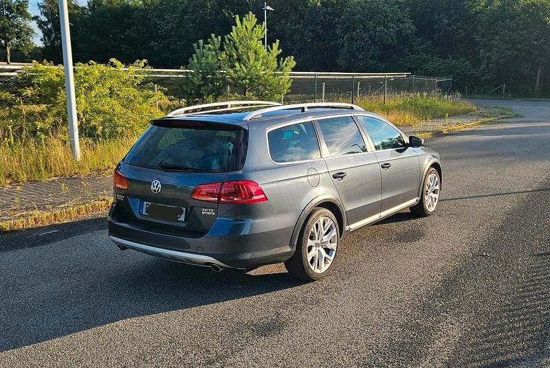 Gebraucht VW Passat Alltrack 177 PS (130 kW) 2014 Grau Kombi