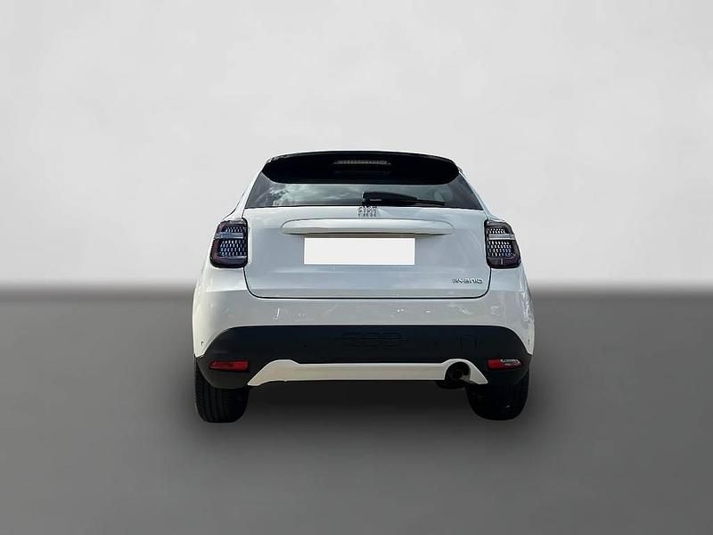 Gebraucht Fiat 600 101 PS (74 kW) 2024 Weiß SUV