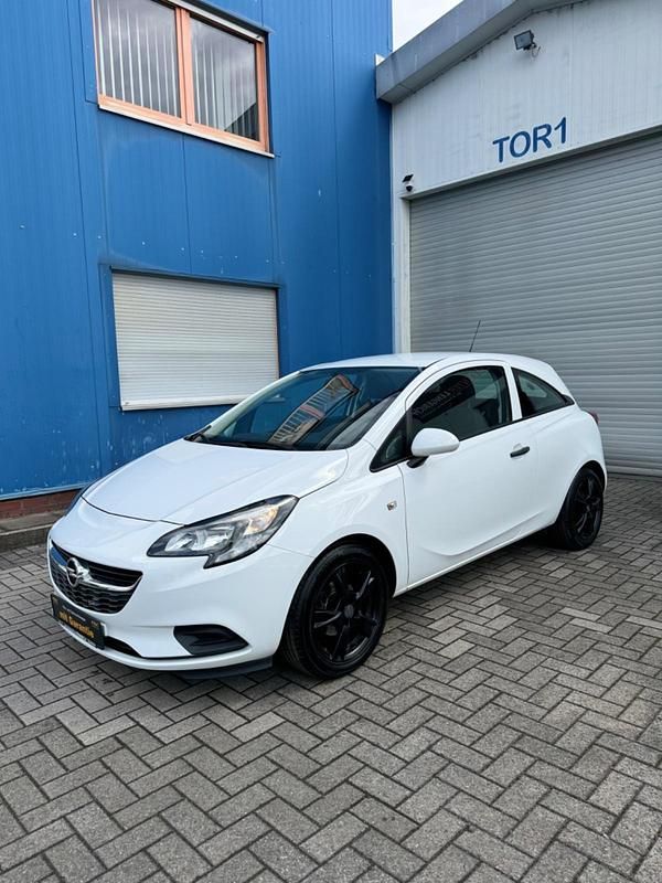Gebraucht Opel Corsa Selection 69 PS (50 kW) 2016 Weiß Kleinwagen