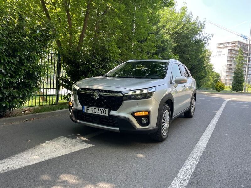 Silber Gebraucht 2024 Suzuki SX4 S-Cross Comfort SUV | 18.400 € (Superpreis) - Bild 1/4