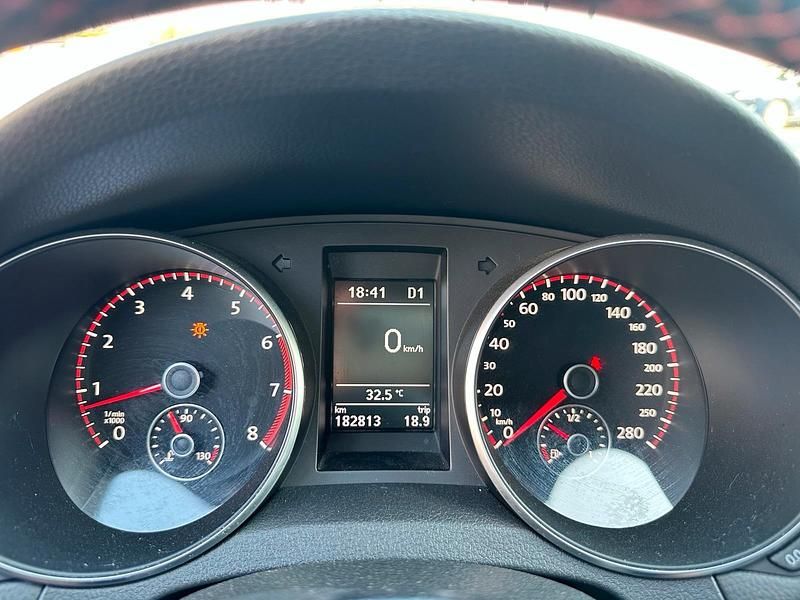 Grau Gebraucht 2010 VW Golf VI GTI | 8.200 € (Guter Preis) - Bild 1/4