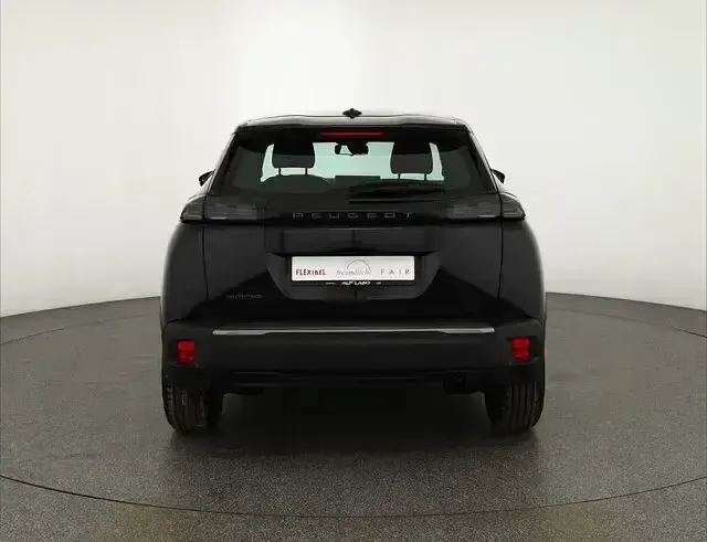 Neu Peugeot 2008 Style 101 PS (74 kW) 2025 Weiß SUV