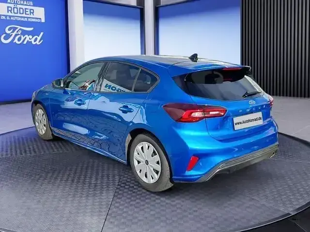 Gebraucht Ford Focus ST-Line X 100 PS (73 kW) 2025 Andere Limousine