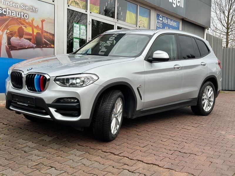 Gebraucht BMW X3 Advantage 190 PS (139 kW) 2021 Glaciersilber metallic SUV