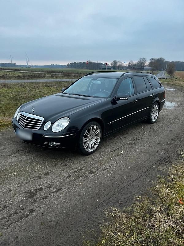 Gebraucht Mercedes E280 Avantgarde 231 PS (169 kW) 2007 Schwarz Kombi
