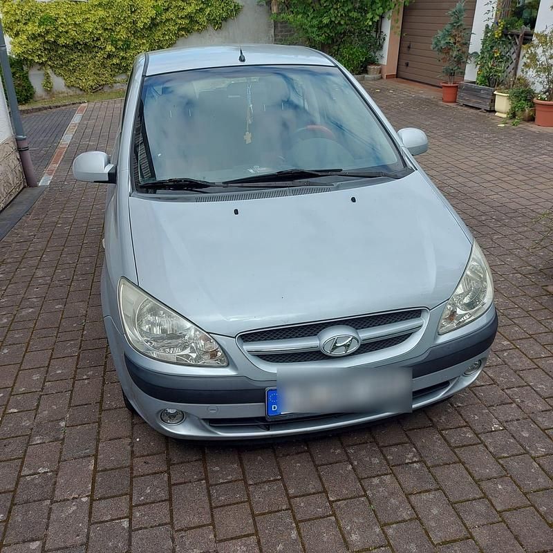 Silber Gebraucht 2006 Hyundai Getz Kleinwagen | 699 € (Superpreis) - Bild 1/4