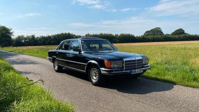 Schwarz Gebraucht 1974 Mercedes 450 Limousine | 19.800 € - Bild 1/4
