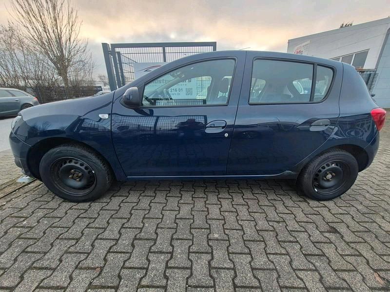 Gebraucht Dacia Sandero Lauréate 90 PS (66 kW) 2014 Blau marine Kleinwagen