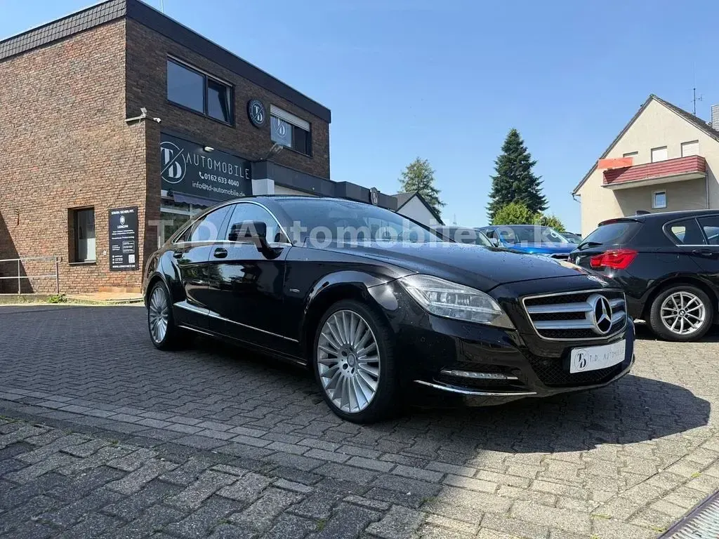 Gebraucht Mercedes CLS350 306 PS (225 kW) 2012 Schwarz Coupé