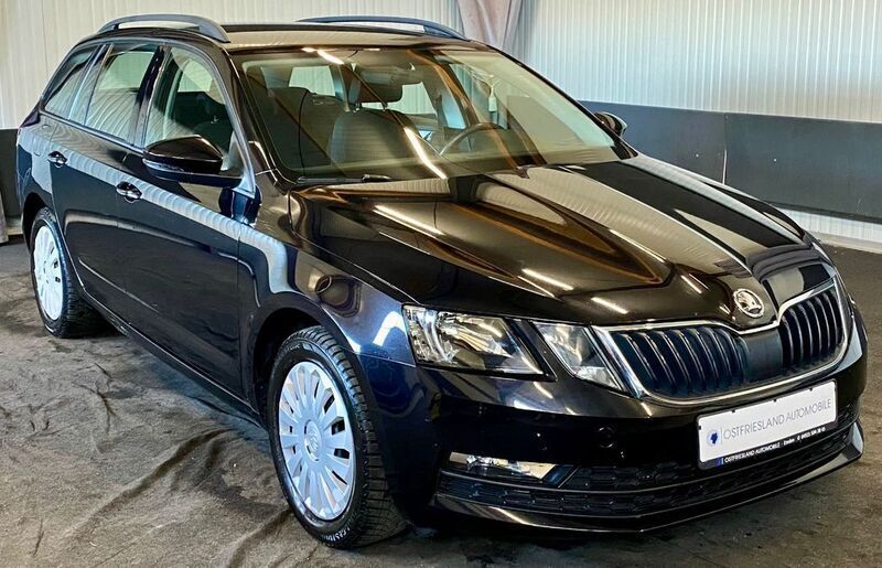 Schwarz Gebraucht 2019 Skoda Octavia Ambition Kombi | 12.490 € (Fairer Preis) - Bild 1/4