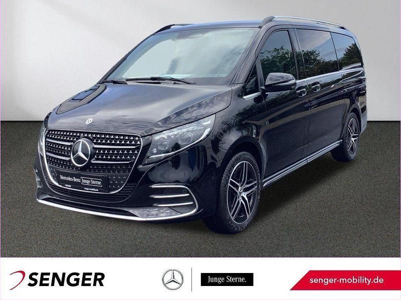 Schwarz Gebraucht 2024 Mercedes V300 Avantgarde Van / Kleinbus | 89.950 € - Bild 1/4