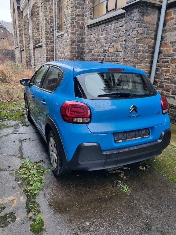 Gebraucht Citroën C3 75 PS (55 kW) 2018 Blau Kleinwagen