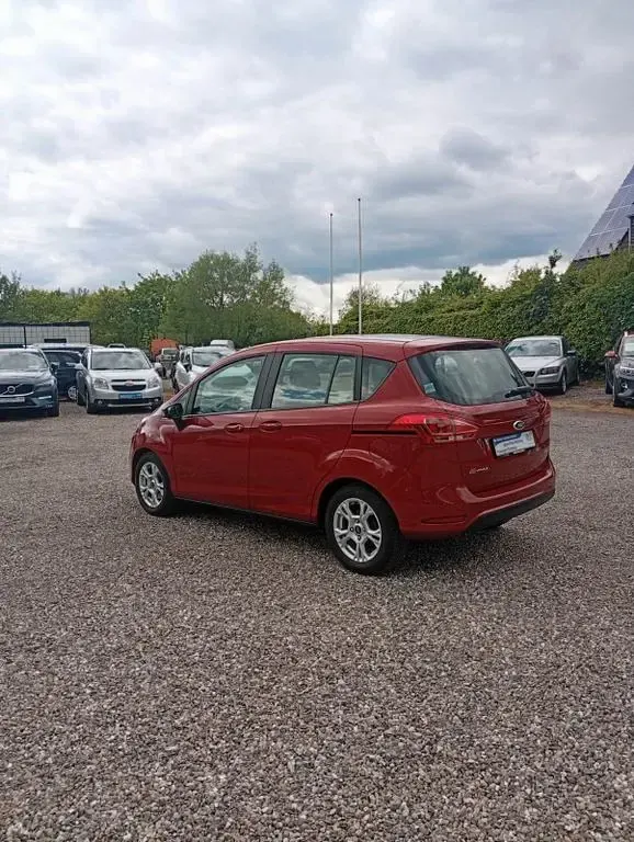Gebraucht Ford B-MAX SYNC Edition 125 PS (91 kW) 2017 Rot Van / Kleinbus