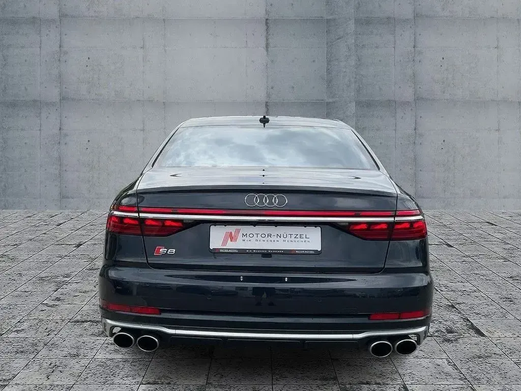 Gebraucht Audi S8 Comfort 571 PS (419 kW) 2023 Individuallackierungen audi exclusive Limousine