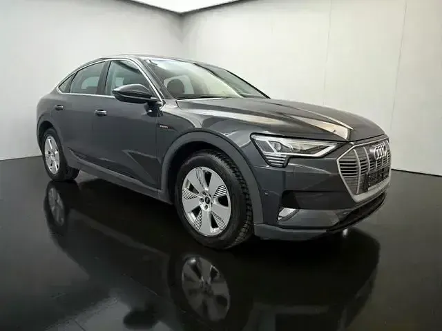 Gebraucht Audi e-tron Sportback Performance 300 kW (408 PS) 2021 Grau SUV