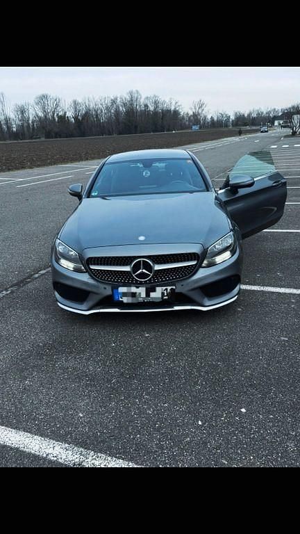 Gebraucht Mercedes C220 AMG line 170 PS (125 kW) 2016 Grau