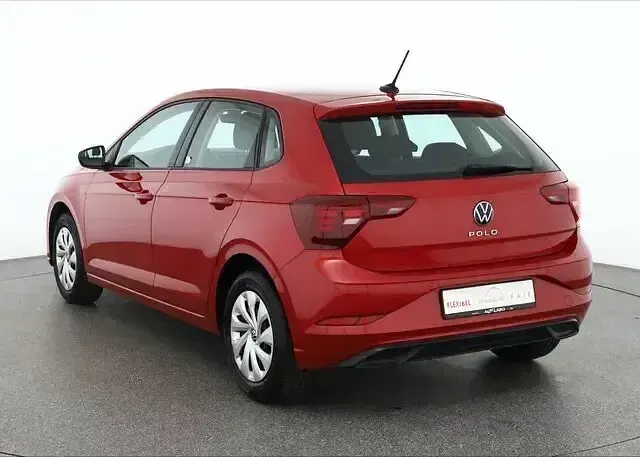 Gebraucht VW Polo Life 95 PS (69 kW) 2022 Kings red met. Kleinwagen
