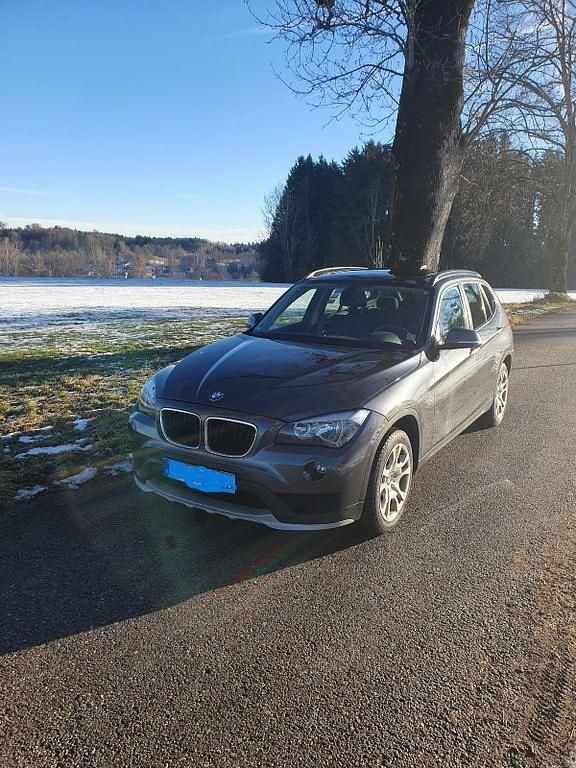 Gebraucht BMW X1 143 PS (105 kW) 2015 Grau SUV