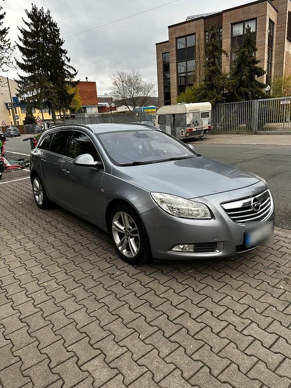 Gebraucht Opel Insignia 180 PS (132 kW) 2009 Grau Kombi