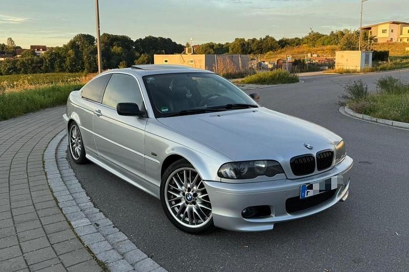 Silber Gebraucht 2002 BMW 325 Coupé | 6.500 € (Fairer Preis) - Bild 1/4