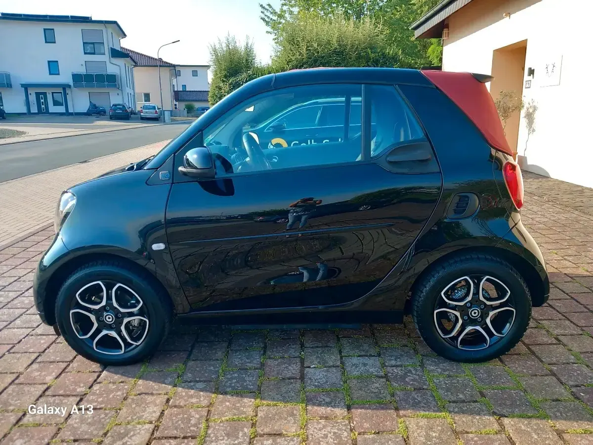 Gebraucht Smart ForTwo Electric Drive Prime 60 kW (82 PS) 2019 Schwarz Cabrio