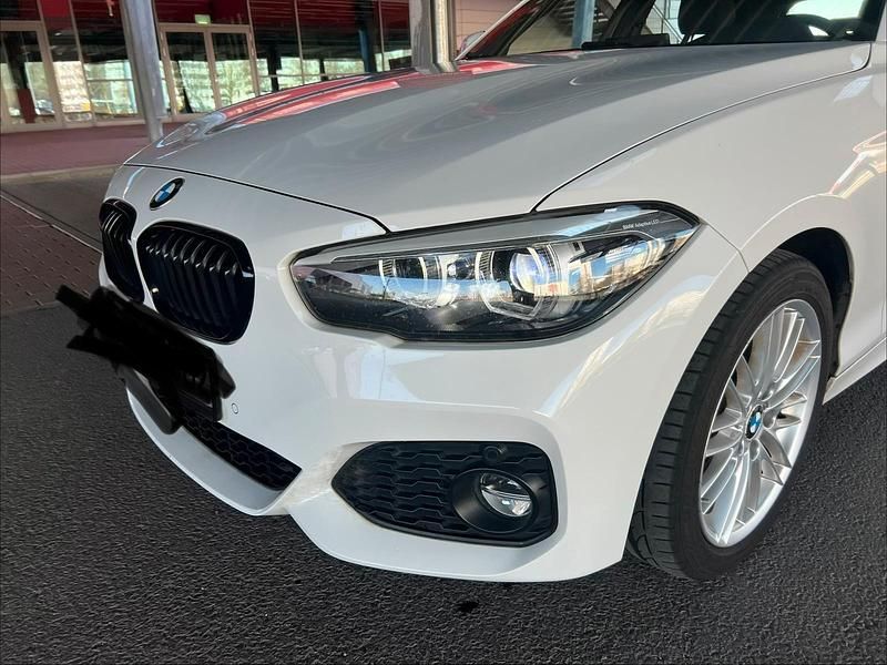 Gebraucht BMW 120 M Sport 184 PS (135 kW) 2017 Weiß Kleinwagen