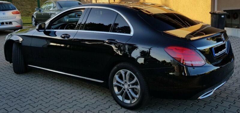 Schwarz Gebraucht 2015 Mercedes C220 Avantgarde Limousine | 17.000 € (Etwas zu teuer) - Bild 1/4