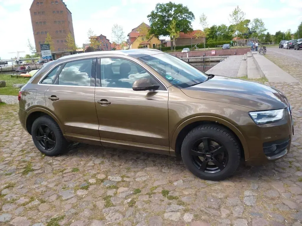 Gebraucht Audi Q3 170 PS (125 kW) 2011 SUV
