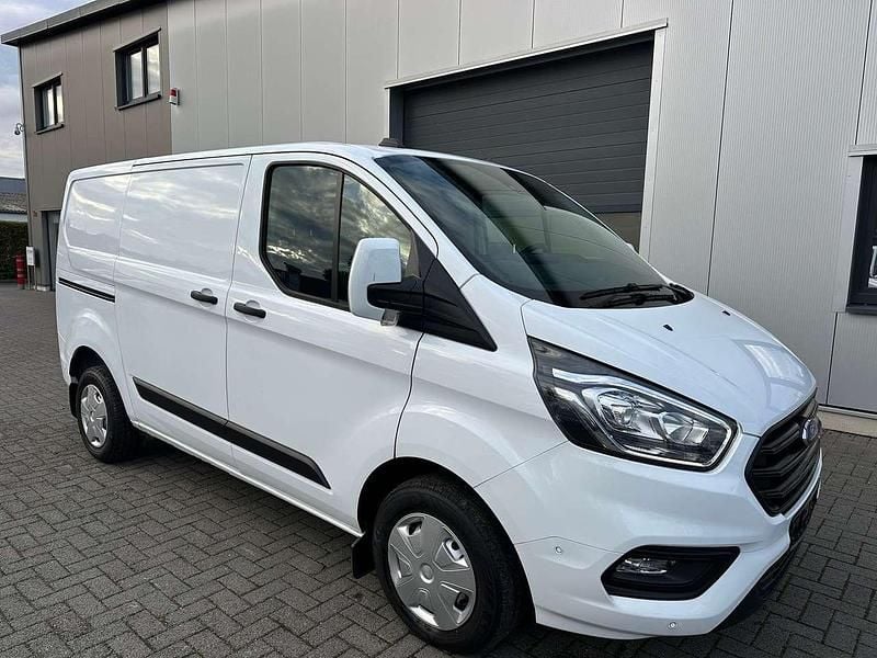 Frozen white Gebraucht 2023 Ford Transit Custom Trend Van / Kleinbus | 24.750 € (Superpreis) - Bild 1/4