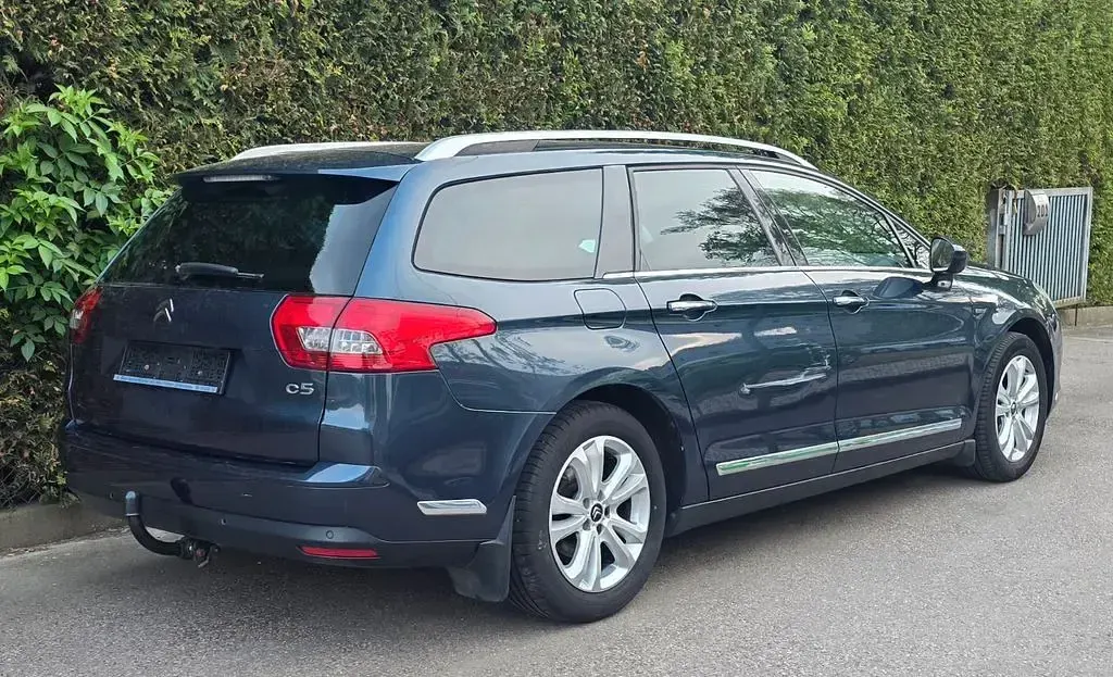 Gebraucht Citroën C5 Exclusive 140 PS (102 kW) 2014 Blau Kombi