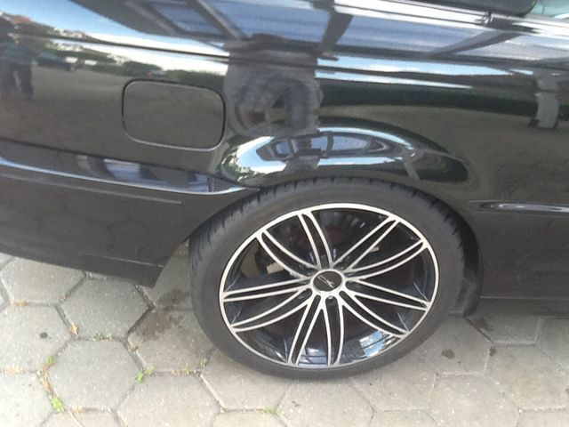 Gebraucht BMW 318 Cabriolet 143 PS (105 kW) 2002 Schwarz Cabrio