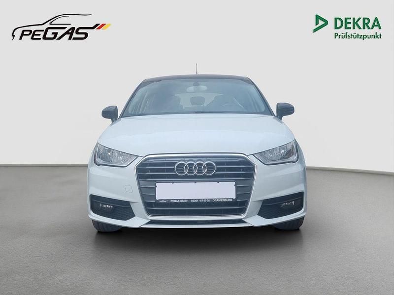 Gebraucht Audi A1 Sportback Design 95 PS (69 kW) 2017 Weiß Kleinwagen