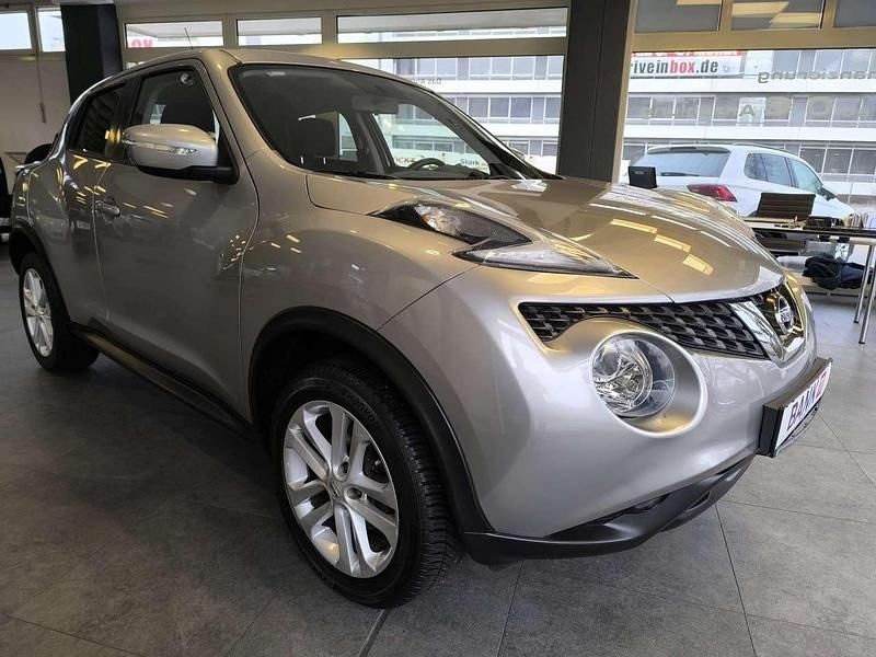 Gebraucht Nissan Juke Acenta 117 PS (86 kW) 2016 Silver (m) SUV