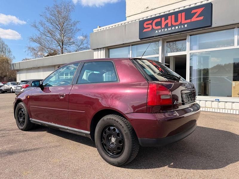 Gebraucht Audi A3 Ambition 125 PS (91 kW) 1997 Rot Kleinwagen