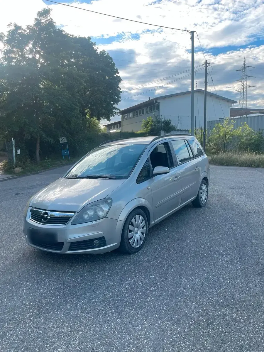 Gebraucht Opel Zafira 150 PS (110 kW) 2005 Beige Van / Kleinbus