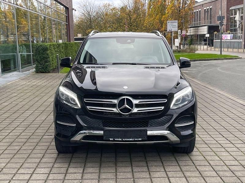 Gebraucht Mercedes GLE350 258 PS (189 kW) 2016 Schwarz SUV
