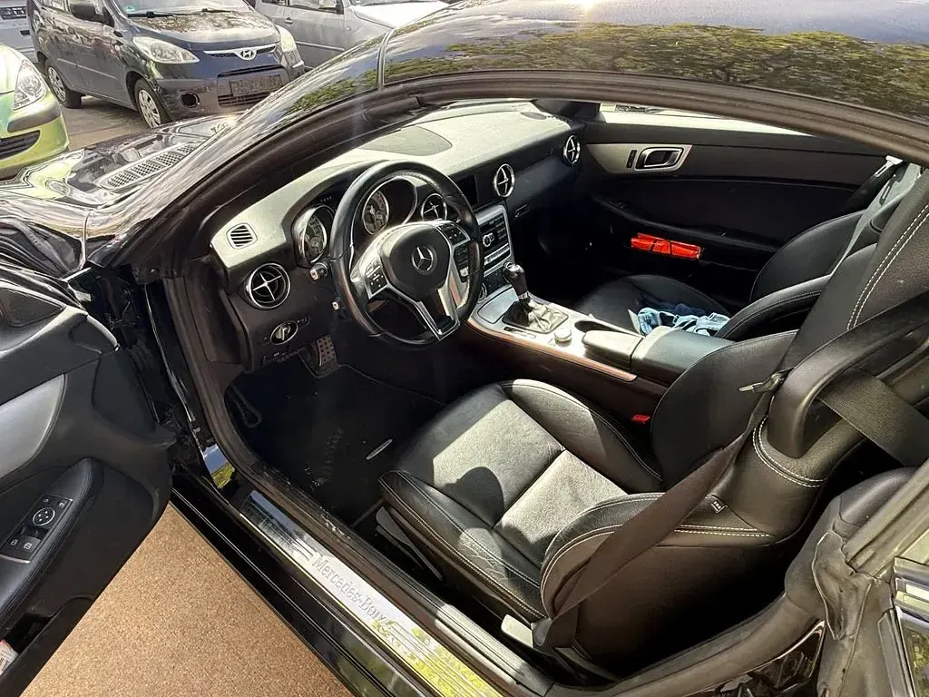 Usata Mercedes SLK200 184 CV (135 kW) 2012 Nero Cabrio
