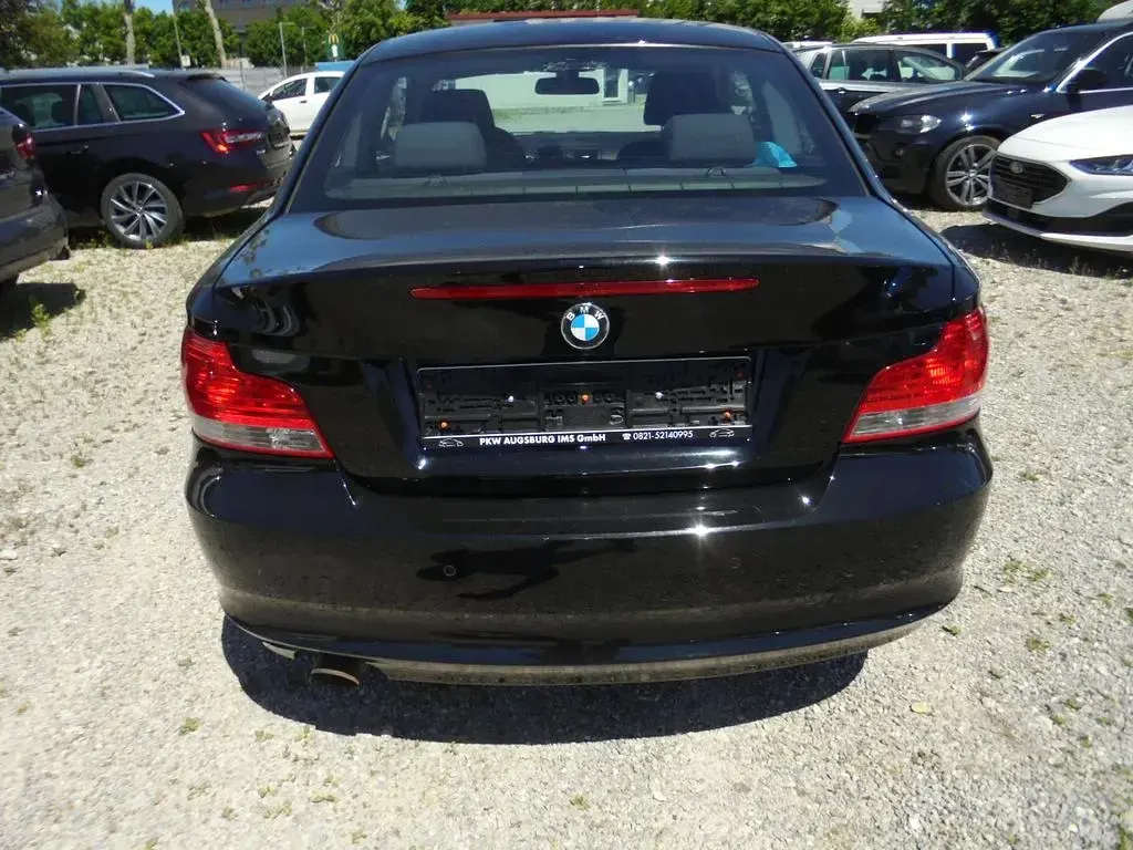 Gebraucht BMW 118 Coupé 143 PS (105 kW) 2010 Schwarz Coupé