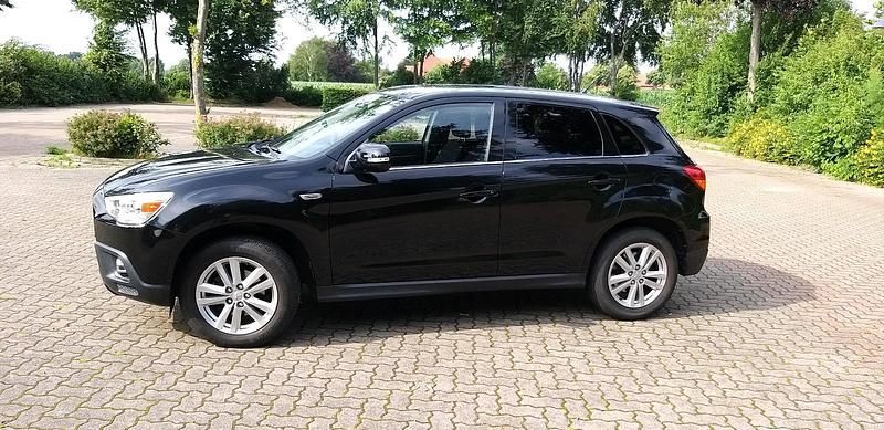Gebraucht Mitsubishi ASX 117 PS (86 kW) 2011 Schwarz SUV