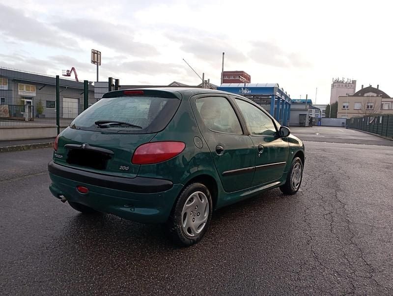 Gebraucht Peugeot 206 60 PS (44 kW) 2000 Grün Kleinwagen