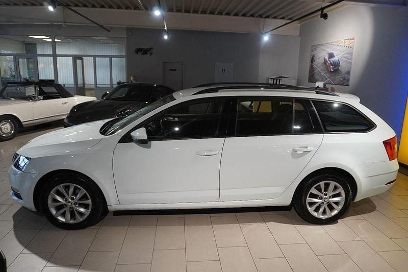 Usata Skoda Octavia Ambition 116 CV (85 kW) 2018 Bianco Station wagon