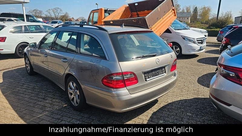 Second-hand Mercedes E200 184 CP (135 kW) 2008 Argintiu Break