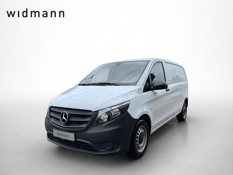 Arktikweiss Gebraucht 2016 Mercedes Vito Van / Kleinbus | 15.232 € (Superpreis) - Bild 1/4