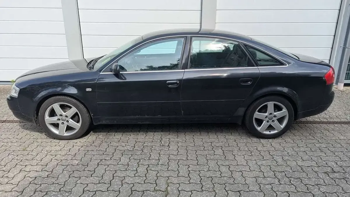 Gebraucht Audi A6 Performance 150 PS (110 kW) 2003 Schwarz Limousine