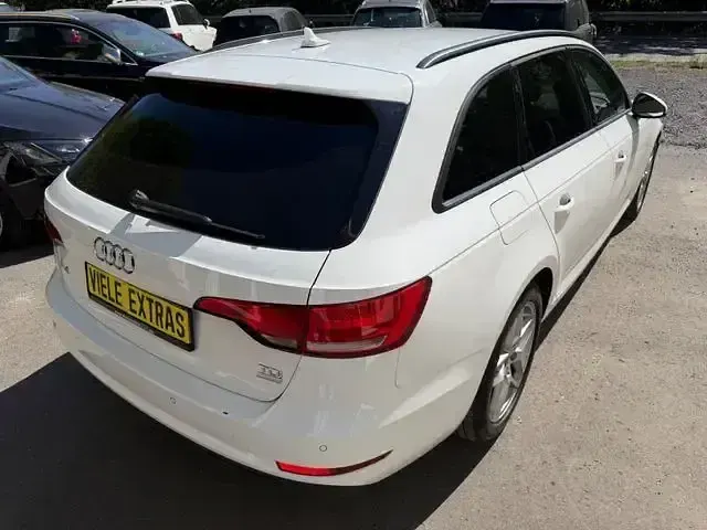Gebraucht Audi A4 Basis 150 PS (110 kW) 2018 Weiß Kombi