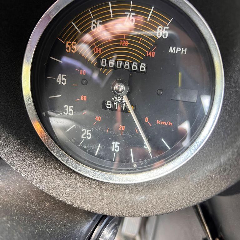 Gebraucht Alfa Romeo Spider 111 PS (81 kW) 1981 Rot Cabrio