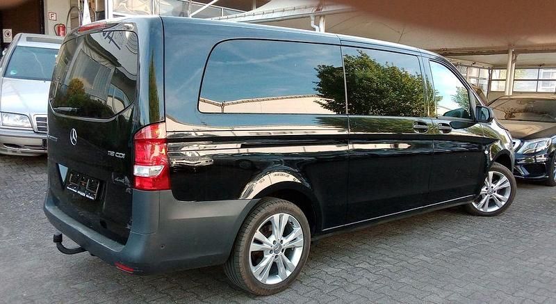 Gebraucht Mercedes Vito 190 PS (139 kW) 2019 Schwarz Van