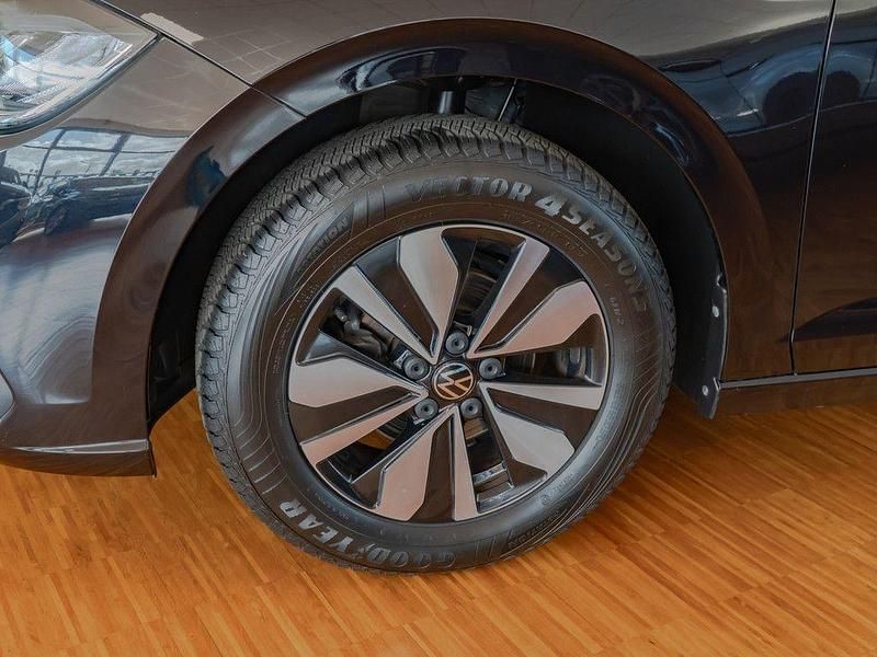 Gebraucht VW Polo Move 95 PS (69 kW) 2024 Schwarz / Kleinwagen